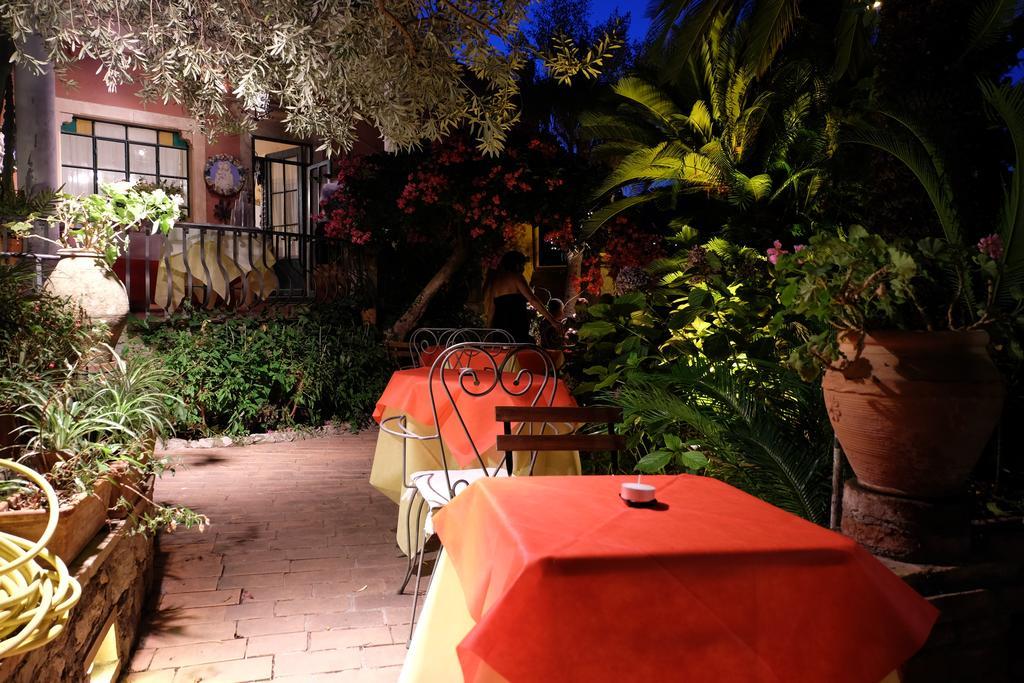 Hotel Villa Nettuno Taormina Exterior foto