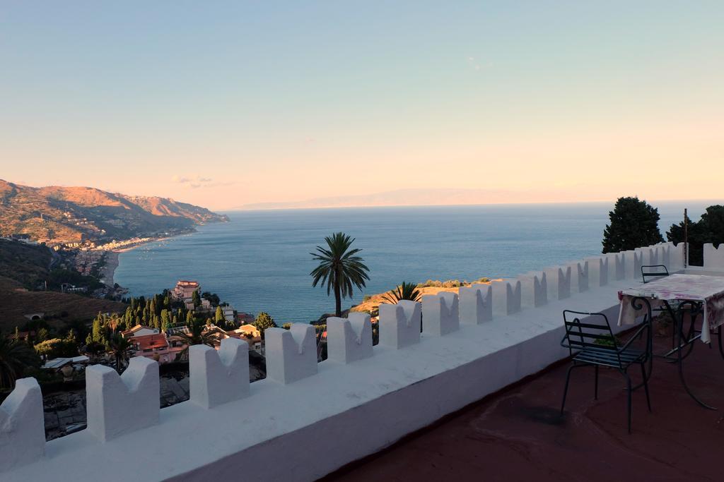 Hotel Villa Nettuno Taormina Exterior foto